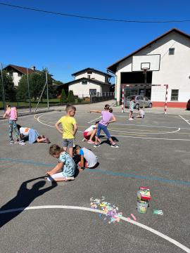 Ustvarjalne kratkočasnice na Skaručni